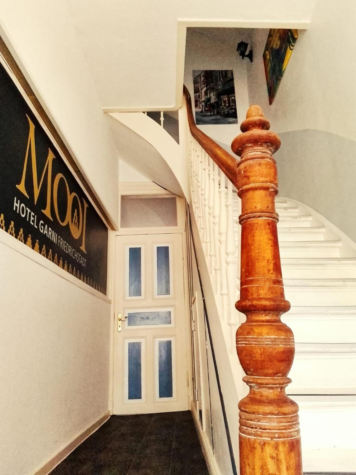 Mooi Hotel Garni Friedrichstadt Exterior photo